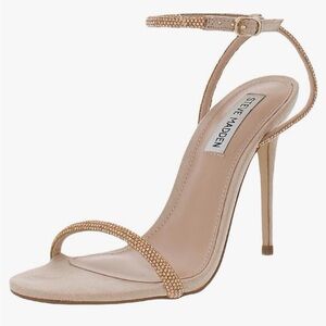 NWOT Steve Madden heel